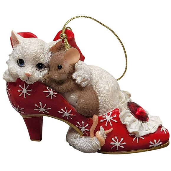 Charming Tails Christmas Tree Cat & Mouse Ornament Friends Fit Right In Red Shoe - Picture 1 of 5
